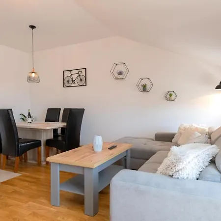 Apartment Melani Imotski